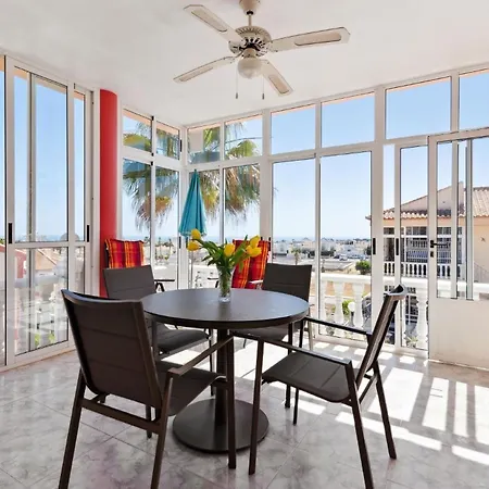 Fuer 4 Personen Ca 75 M In Punta Prima, Mittelmeerkueste Spanien Costa Blanca Apartment